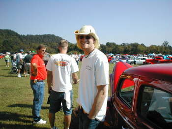 Andrew was displaying Mo & Curly's fab '40 Sedan.