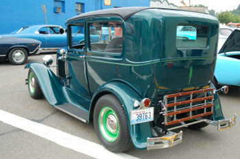 32 Ford 2dr sedan rear