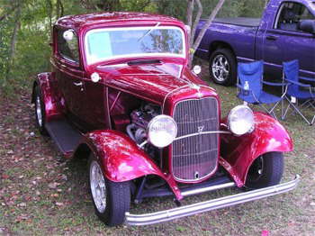 Lyles' '32 coupe was lookin' good