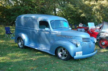 David and Linda Nelsen 1946 Chevy Panel