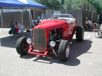 Annual C-4 hot rod shop open house 027