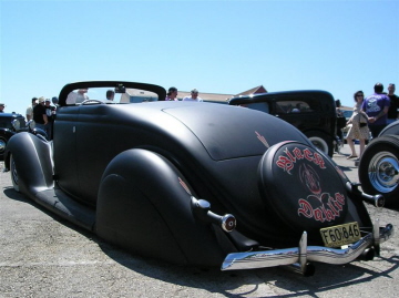 33 Talk about a tail dragger!! Another Steve Wertheimer car