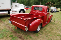 Daryl and Gillian Waterman 1949 Chevy pickup