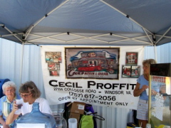 Cecils2009061