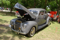 3  Bill and Dorothee Aldrige are rightfully proud oif their '39 Ford Coupe