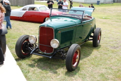 46  Paul Wright's roadster has no parts later than 1953