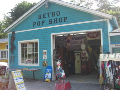 RETRO POPSHOP (2)