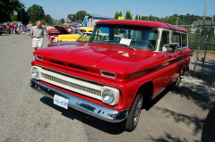 Larry Loburn 1966 Chevy Suburban