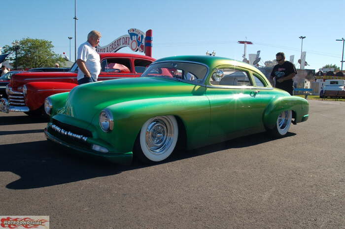 John and Jenn Foxley 1952 Chevy