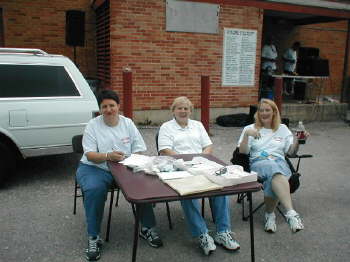 Dorthy Sizemore, Mildred Garrison & Beth Wells taking care of registration & T-Shirt sales.