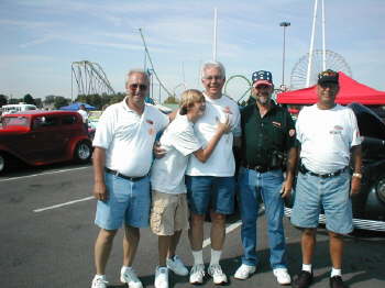 Johnny Cates & his son, Ed Donovan, Jack & Carl Curbin, & by the way Ed what are you grinnin' about, you funny or something?!!