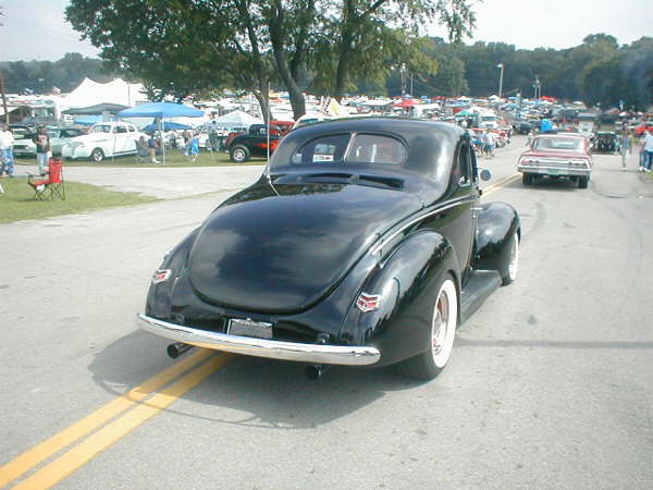 Bobby Brandenburg drove his super nice '40 Ford over from Irvin, KY.