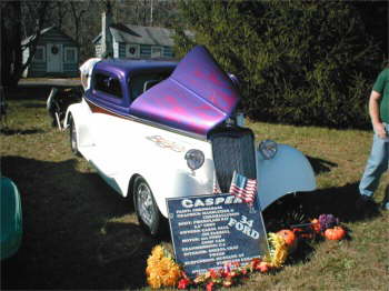 Jim & his beautiful wife Carol drove his '34 Ford down from Ohio.