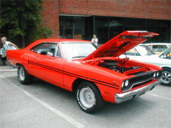 Bo Sandlins 70 Roadrunner was lookin good