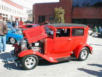 This fine 31 Ford belongs to Ron Root, London, Ky