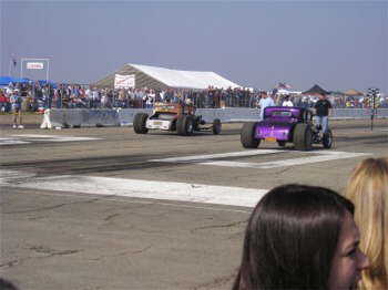 A pair of coupe line up1