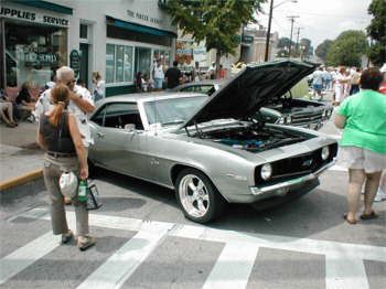 Mitch Allens Slick 69 Camaro comes from Manchester