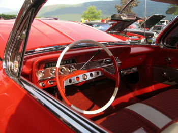 What a Cool Steering Wheel on this 61 Chevy