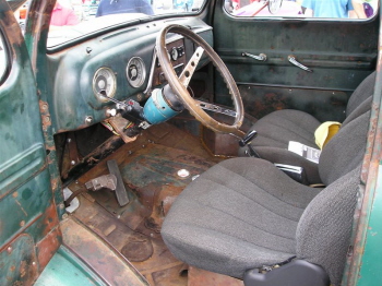 I'm crazy about the b rake pedal in Rich Hall's '52 Ford COE