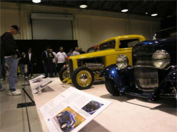 1932 FORD ANNIVERSARY SHOW 067