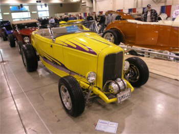 1932 FORD ANNIVERSARY SHOW 277