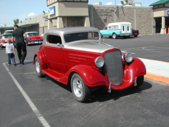 Scotts eatery memorial day cruise 064