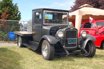 Cliff Lefler Chevy flatdeck