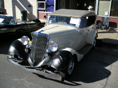 11  Dave and Bernice Leach are from Pipe Creek Texas and own this very sweet '34 Ford Phaeton