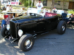 81  This is Ray Roberson's roadster