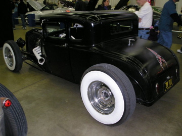  Tom Potts from Rockwall is lloking good in his ''Old School'' coupe