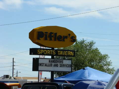 Piflers Sports Tavern 001