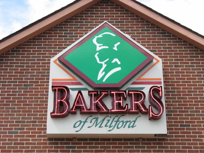 Bakers 6-21 001