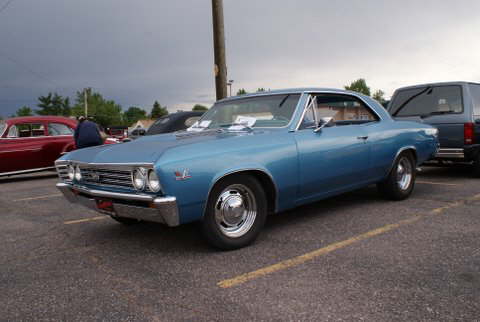 Crown Lanes 10 th anniversary cruise night  030