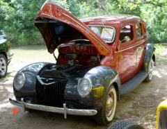 33  This is Joe Lopez' Thirty Nine Ford sedan