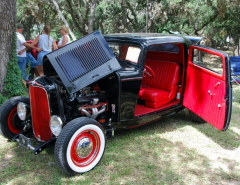 40  Craig and Andy Magee have one super nice 3 window Deuce coupe