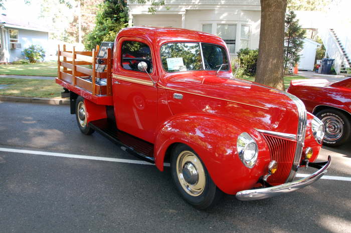 Jerry Toon 1941 Ford stake