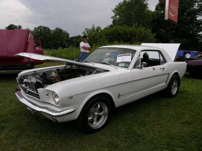 Car Show Sundae's 7-26-09 (30)