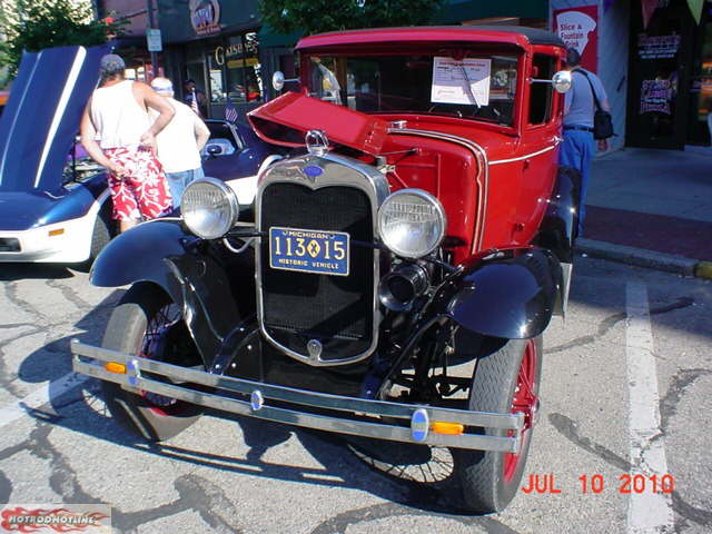 Bee Cool Car Show 7-10-2010 Bay City, Mi 048