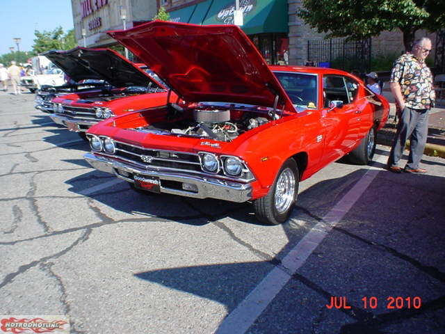 Bee Cool Car Show 7-10-2010 Bay City, Mi 057