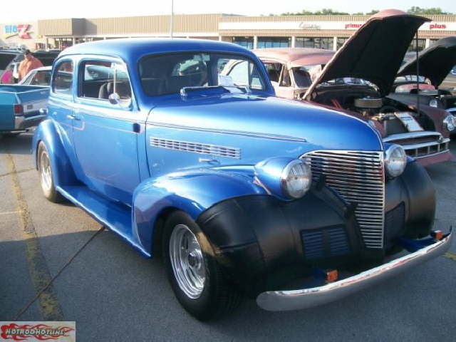 Hoptown's cruise-in 091