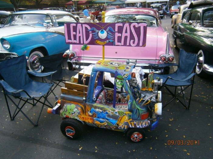 Lead East 066