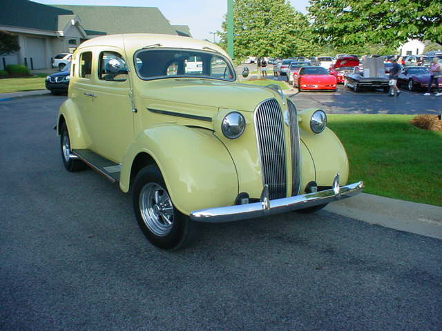 Apple Mountain Music, Car Show 7-22-2011 145