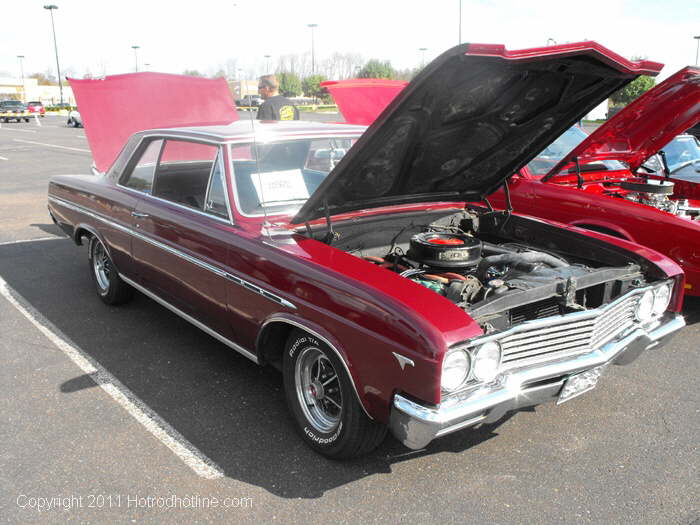 Toy Drive Car Show 048