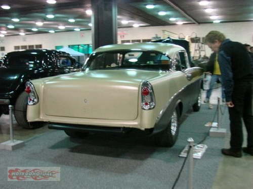 AUTORAMA FEB 2011 065