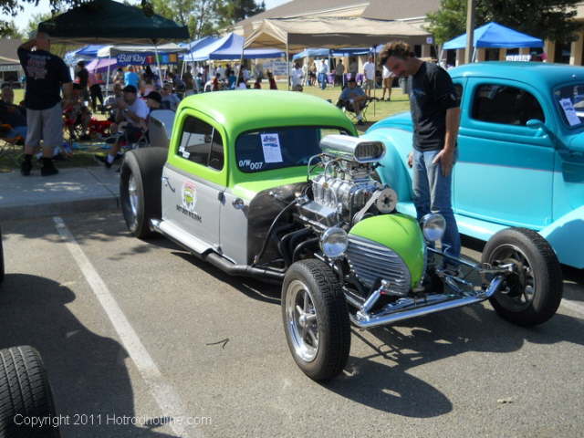 Bakersfield Fabulous Fifties Car Show 2011 112