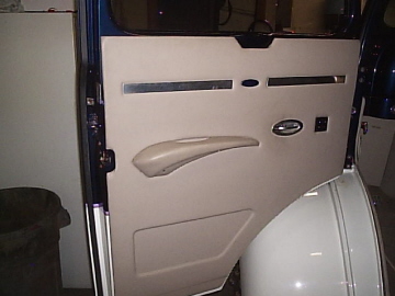 door trim panel