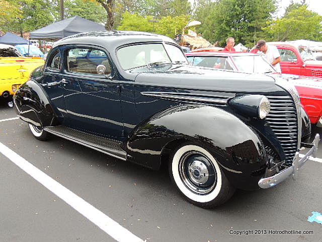 31st Annual Lead East World's Biggest '50s Party | Hotrod Hotline