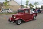 Road Lancers Classic Car Club Cruise-In at Captain Seas12