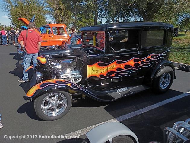 Sun City Cruisers Apple Valley 4th Annual Classic Car Show | Hotrod Hotline